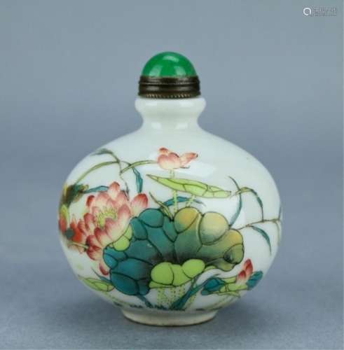 Qing Famille Rose Snuff Bottle QianLong Period