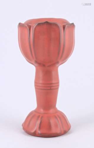 Song Jiang Dou Hong Lotus Vase