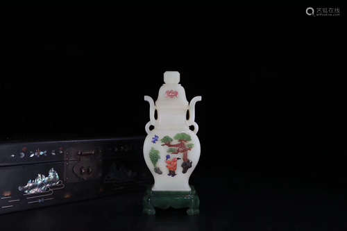 17-19TH CENTURY, A VASE DESIGN HETIAN JADE ORNAMENT, QING DYNASTY