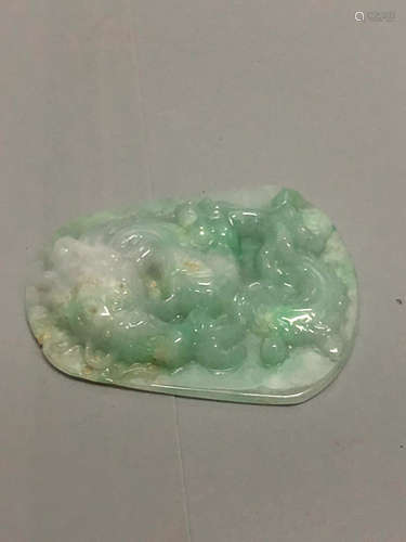 A QIANLONG PERIOD JADEITE PENDANT, QING DYNASTY