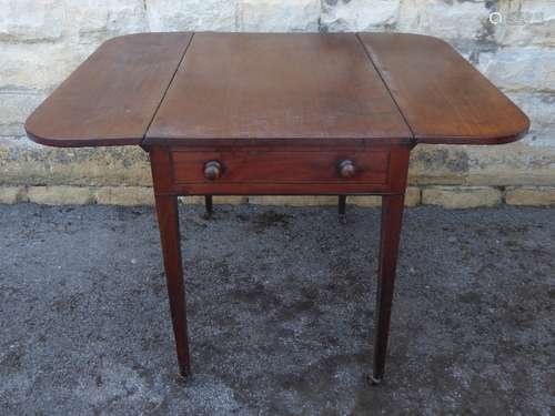 An Oak Drop Leaf Table