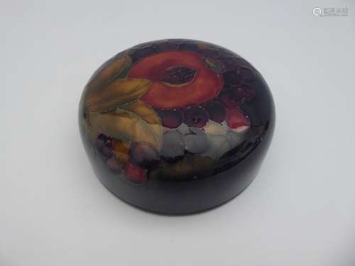 William Moorcroft 'Pomegranate' Ginger Jar Cover