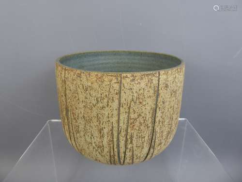 A Celadon Glazed Bark Finish Bowl