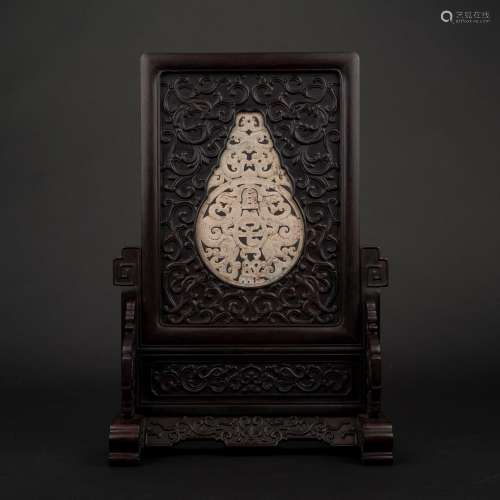 ANTIQUE OPEN CARVED JADE DOUBLE GOURD TABLE SCREEN