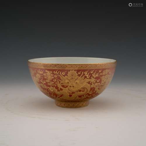 QING GILT DRAGON RED PORCELAIN BOWL