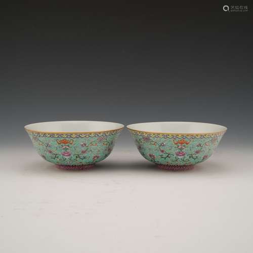 PAIR OF TURQUOISE SGRAFFITO-GROUND BOWLS