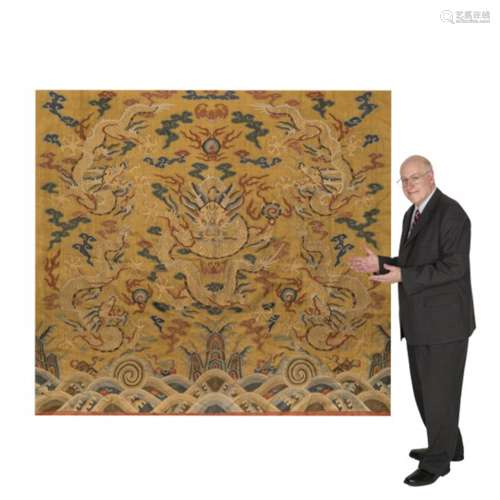 19TH C FIVE DRAGONS MOTIF LARGE SILK KESI