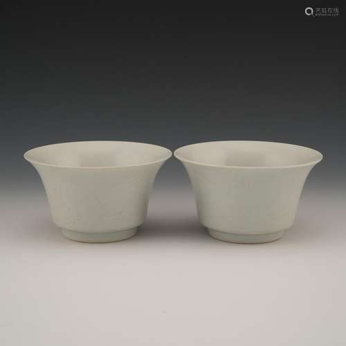 PAIR OF QING ANHUA DRAGON MOTIF PORCELAIN BOWLS