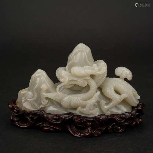 DRAGON MOUNTAIN CARVED JADE BRUSH REST