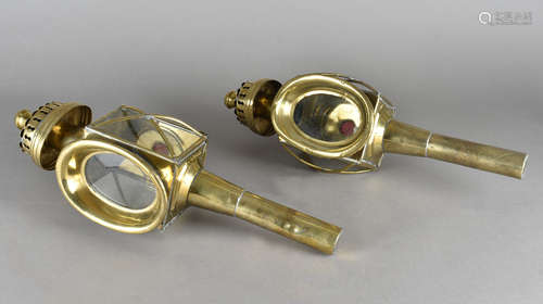 A pair of 19th Century brass coaching lamps, 45 cm