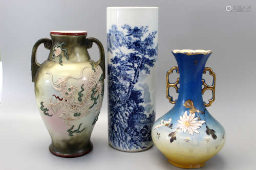 Three Japanese procelain vases.