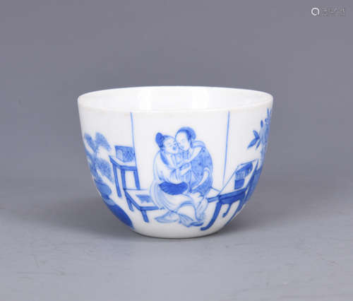 Chinese blue and white porcelain cup, Ming mark.