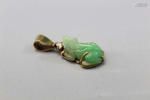Chinese 14 K jadite and diamond frog pendant.