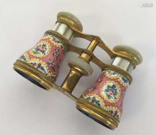 LEMAIRE FI PARIS: An attractive pair of pink enamelled opera glasses