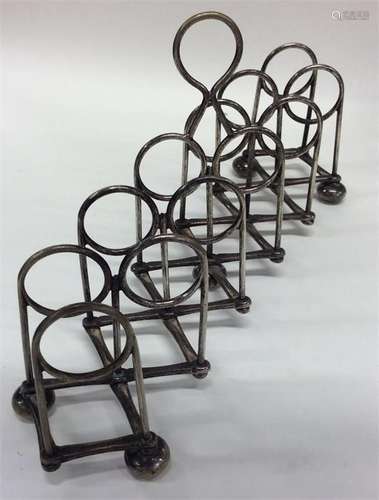 An unusual silver plated telescopic toast rack. Ap