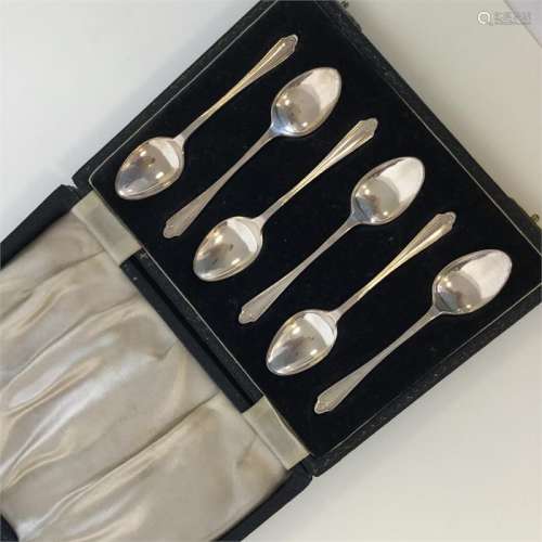 A boxed set of six silver coffee spoons. Birmingha