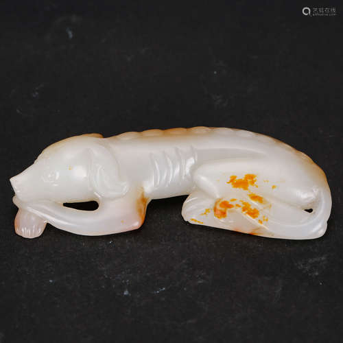 CHINESE WHITE JADE RECUMBENT DOG