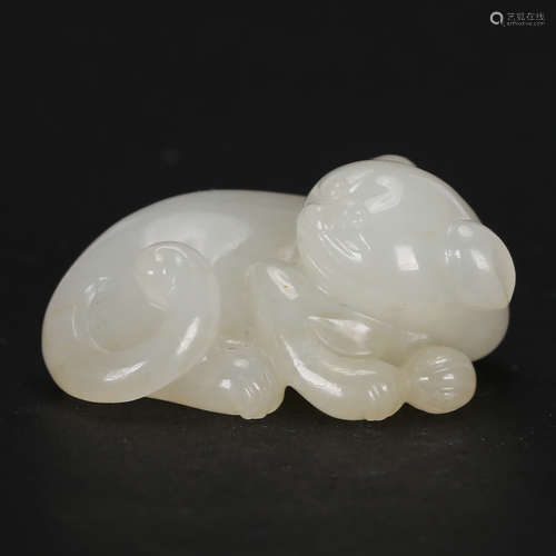 CHINESE WHITE JADE BEAST