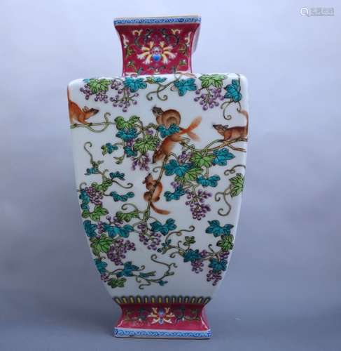 A FAMILLE ROSE SQUARE VASE, QIANLONG MARK