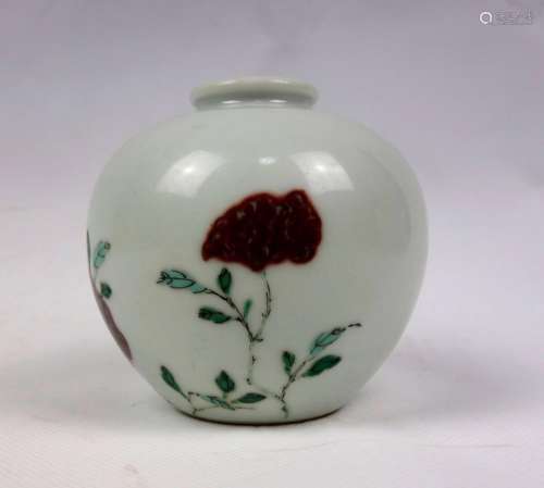 A FAMILLE ROSE JAR, KANGXI MAKR