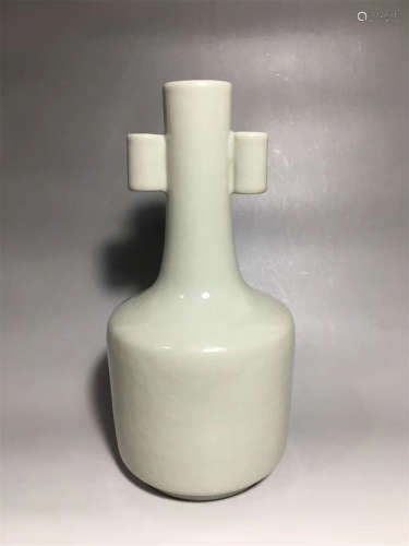 China, Qing Style, Vase With A Pair Of Tubular Lug Handles