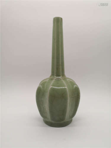 Chinese Lung Quan Long-Neck Vase