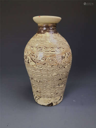 China, Jiaotai Celadon Wine Bottle