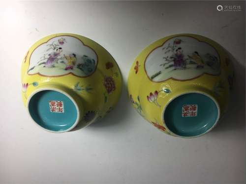 China,A Pair of Famille Rose Bowls