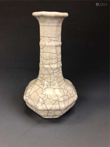 Chinese Geyao Bamboo Neck Vase