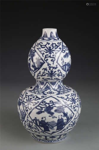 Chinese Gourd Vase