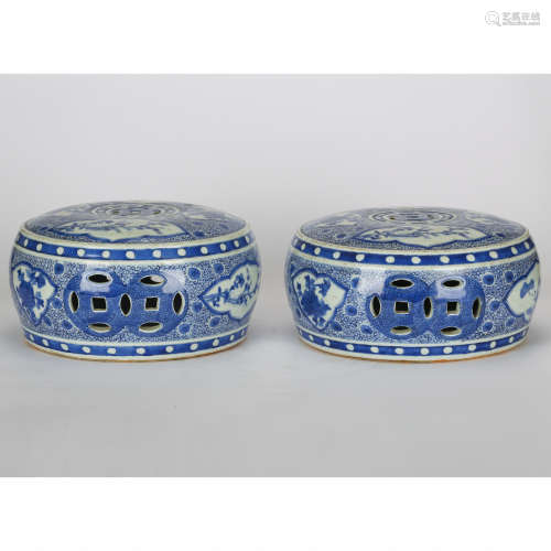 CHINESE BLUE AND WHITE PORCELAIN STOOLS