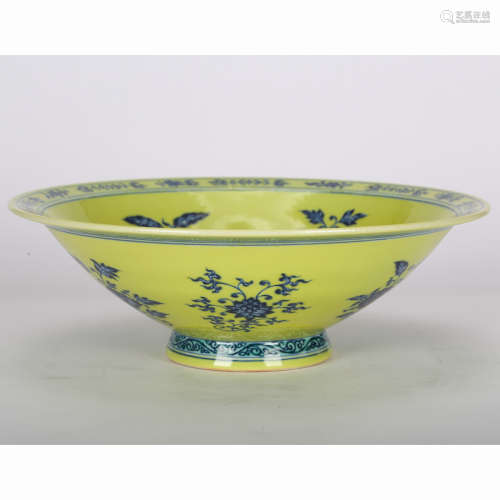 CHINESE YELLOW GROUND PORCELAIN BOWL