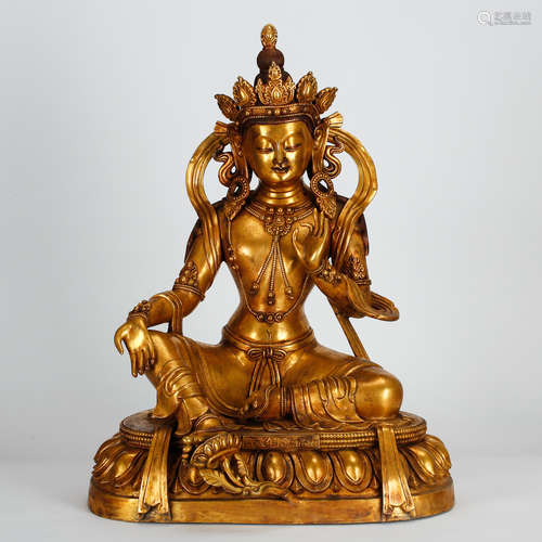 CHINESE GILT BRONZE SEATED GUANYIN