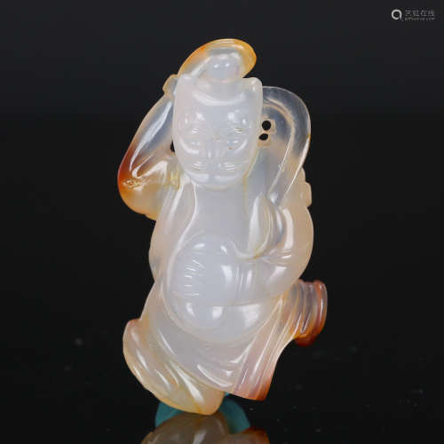 CHINESE AGATE CARVED FIGURINE