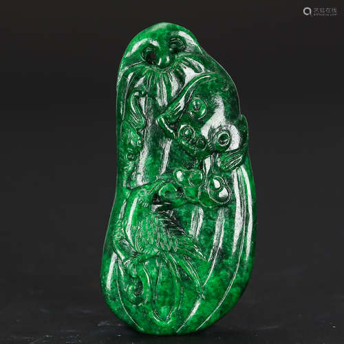 CHINESE JADE STONE CARVED PENDANT