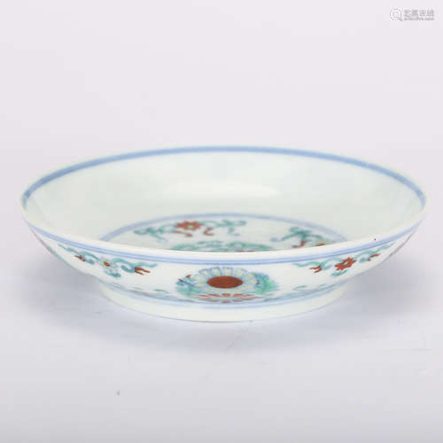 CHINESE WUCAI PORCELAIN PLATE