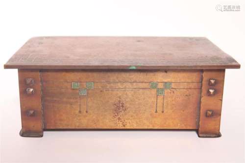 Decorative Period Roycroft Copper Box c.1906-1910
