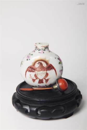 Chinese Export Porcelain Snuff Bottle