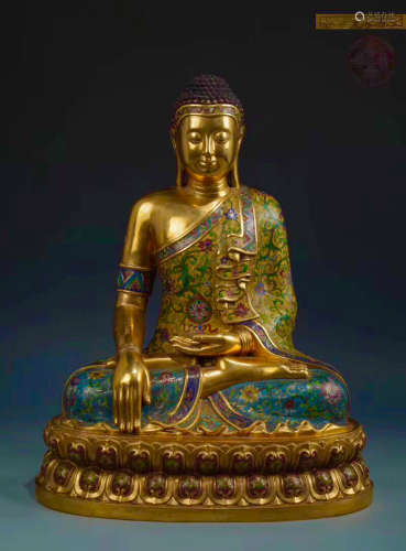 A CLOISONNE FALANGCAI BUDDHA SITTING STATUE