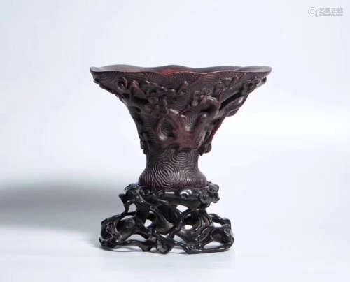 AN AGARWOOD CARVED MEI FLOWER CUP