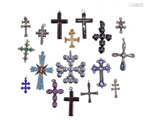 ϒ A group of seventeen antique and later cross and crucifix pendants, to include: a micromosaic