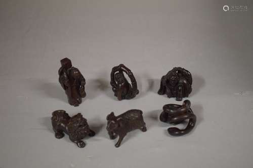 CHINE JAPON XXème siècle Lot de 6 netsuke en bois...