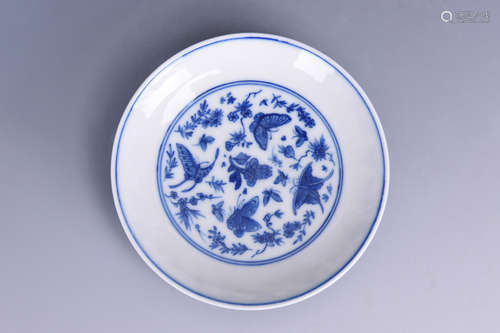 BLUE AND WHITE 'BUTTERFLIES' DISH