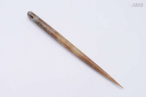 JADE CARVED HAIRPIN