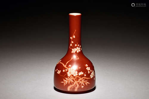 MONOCHROME RED 'PLUM FLOWERS' VASE