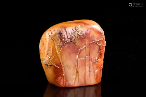 SHOUSHAN STONE CARVED 'PLUM AND BAMBOO' STAMP SEAL