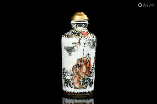 GRISAILLE PAINTED SNUFF BOTTLE