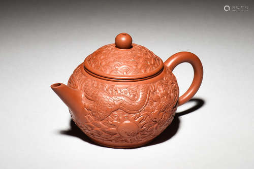 YIXING ZISHA 'DRAGON' TEAPOT