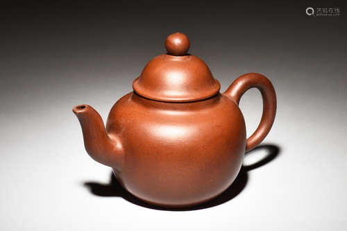 YIXING ZISHA ROUNDED TEAPOT