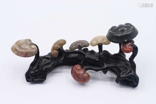 HONGMU WOOD CARVED 'LINGZHI FUNGUS' BRUSH REST